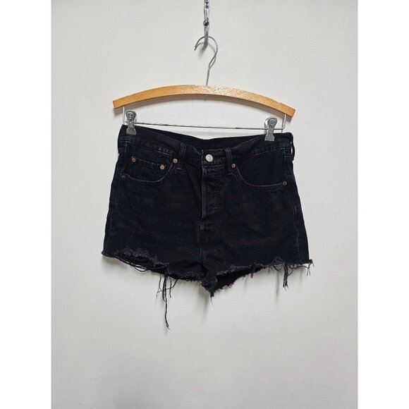 Levi’s 501 Button Fly Cut Off Denim Shorts Womens W28  Raw Hem - Picture 1 of 7